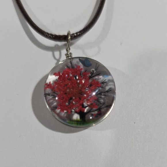 Tree of Life Round Resin Pendant Necklace Red Blossom Fashion Jewelry Brown Cord - Picture 5 of 7